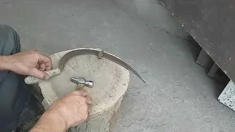 Серпом по       траве