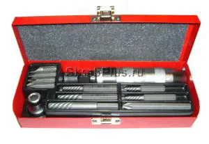 Отвертка ударно-поворотная 1/2" с экстракторами 12 предметов SKRAB 41112-0