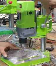 Мини сверлильный станок 220 В, 710 Вт SKRAB 55002-4